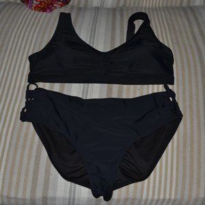 Time and Tru Bikini Set Size 1X (16W-18W)